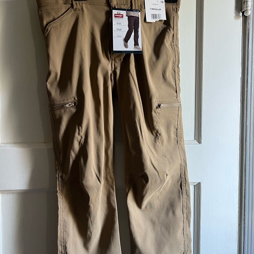 Wrangler boy pants size 7 khaki
